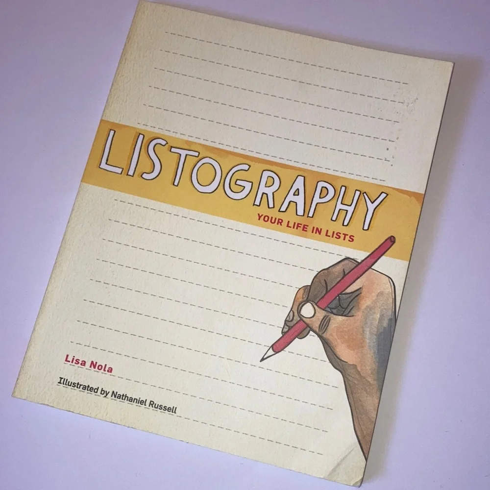 LISTOGRAPHY Your Life in Lists Paperback Journal Book by Lisa Nolan Like NEW